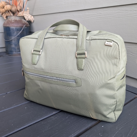 Tumi Ballistic Nylon Duffel Bag - Picture 4 of 16